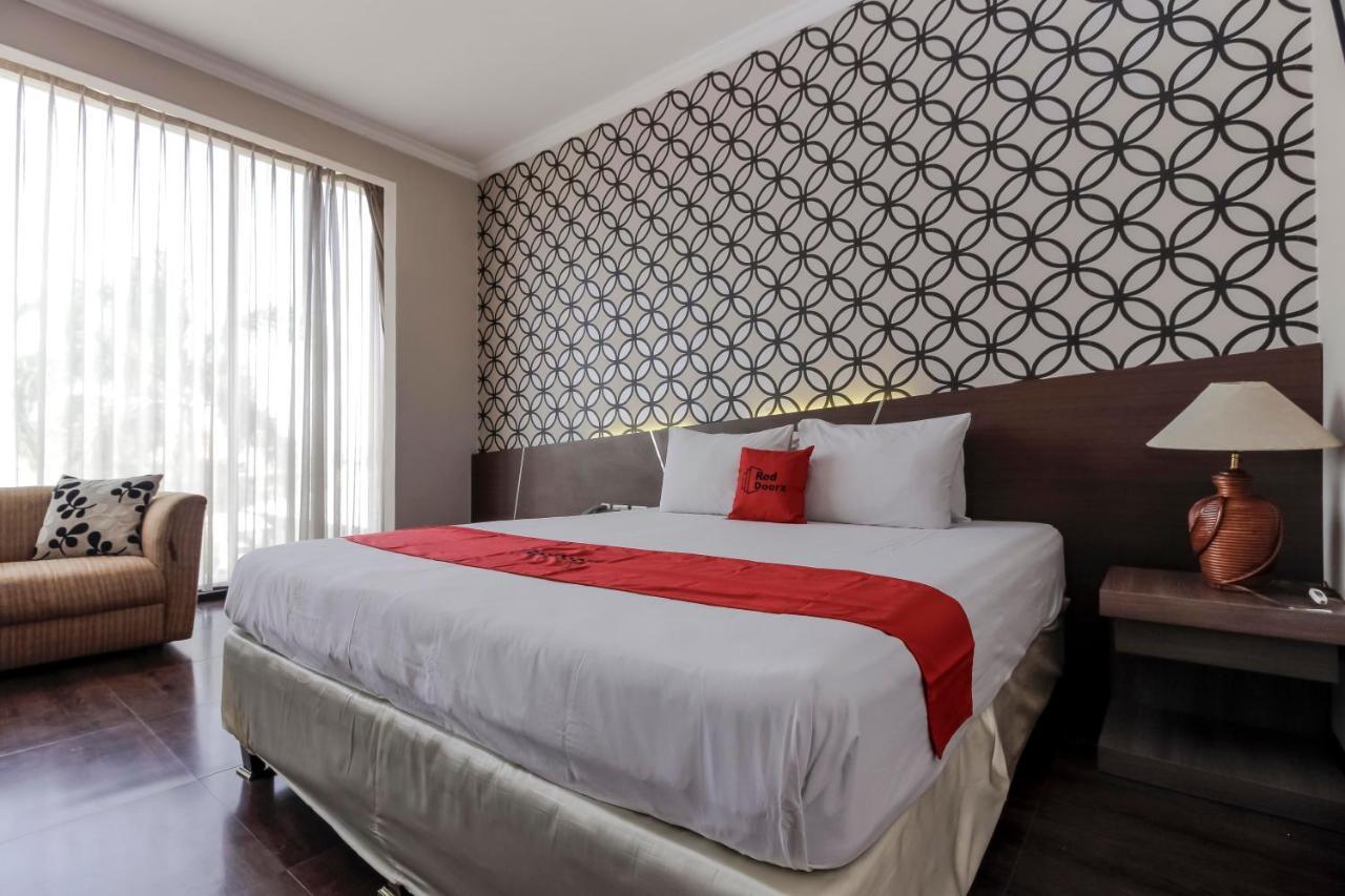 Reddoorz Plus Near Grage City Mall Cirebon Exterior foto